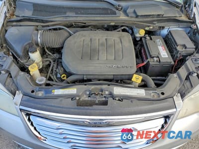 Zdjęcie 12 z 13 samochodu: 2011 CHRYSLER TOWN & COUNTRY TOURING L VIN:2A4RR8DG0BR607182 - miniatura
