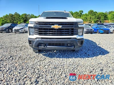 Piąte zdjęcie samochodu w środku: 2024 CHEVROLET SILVERADO K2500 HEAVY DUTY VIN:1GC1YLE7XRF218400 - miniatura