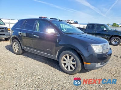 Czwarte zdjęcie samochodu z boku: 2008 LINCOLN MKX VIN:2LMDU88C38BJ02051 - miniatura