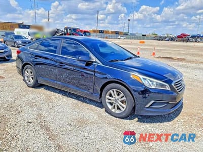 Czwarte zdjęcie samochodu z boku: 2016 HYUNDAI SONATA SE VIN:5NPE24AF6GH292776 - miniatura