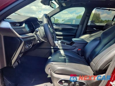 Zdjęcie 7 z 13 samochodu: 2023 JEEP GRAND CHEROKEE OVERLAND 4XE VIN:1C4RJYD66P8802212 - miniatura