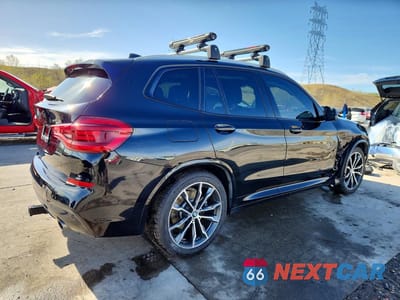 Trzecie zdjęcie samochodu z tyłu: 2018 BMW X3 XDRIVE30I VIN:5UXTR9C55JLD58582 - miniatura