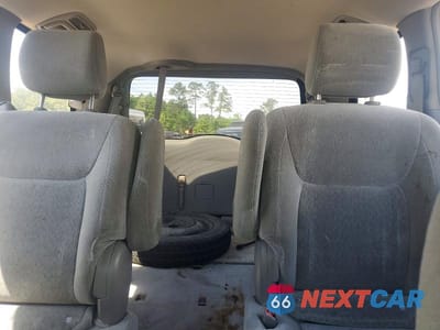 Zdjęcie 10 z 12 samochodu: 2005 TOYOTA SIENNA CE 7 PASSENGER VIN:5TDZA23C35S317765 - miniatura