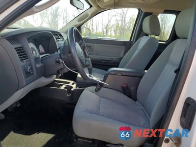 Zdjęcie 7 z 12 samochodu: 2010 DODGE DAKOTA SXT VIN:1D7CE3BKXAS151079 - miniatura