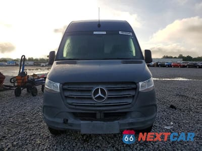 Piąte zdjęcie samochodu w środku: 2019 MERCEDES-BENZ SPRINTER 2500 VIN:WD4PF1CD7KP125806 - miniatura