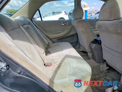 Zdjęcie 10 z 12 samochodu: 1998 HONDA ACCORD LX VIN:1HGCG1649WA038971 - miniatura