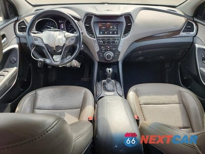 Zdjęcie 8 z 13 samochodu: 2017 HYUNDAI SANTA FE SPORT 2.0T VIN:5NMZUDLA8HH050390 - miniatura
