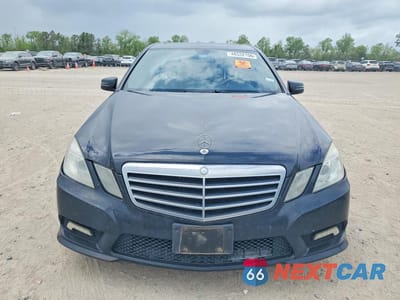 Piąte zdjęcie samochodu w środku: 2011 MERCEDES-BENZ E 350 VIN:WDDHF5GB1BA300588 - miniatura
