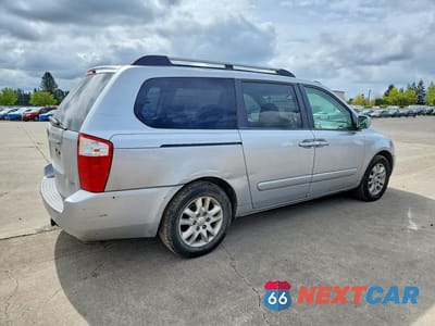 Trzecie zdjęcie samochodu z tyłu: 2006 KIA SEDONA LX VIN:KNDMB233366032010 - miniatura