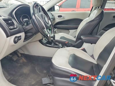 Zdjęcie 7 z 13 samochodu: 2020 JEEP COMPASS LIMITED VIN:3C4NJCCB4LT198638 - miniatura