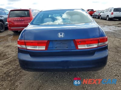 Zdjęcie 6 z 12 samochodu: 2004 HONDA ACCORD DX VIN:1HGCM56144A067779 - miniatura