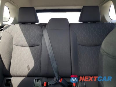Zdjęcie 10 z 13 samochodu: 2024 TOYOTA COROLLA CROSS LE VIN:7MUCAABG7RV094064 - miniatura