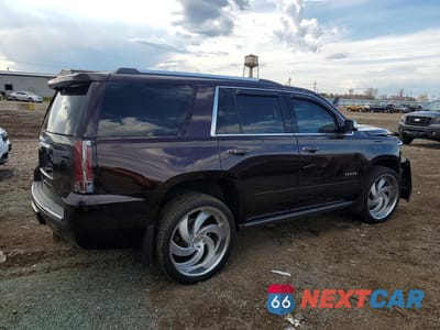 Trzecie zdjęcie samochodu z tyłu: 2020 CHEVROLET TAHOE K1500 PREMIER VIN:1GNSKCKC9LR197981 - miniatura