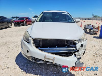 Piąte zdjęcie samochodu w środku: 2015 VOLVO XC60 T6 PREMIER+ VIN:YV4902RCXF2596082 - miniatura