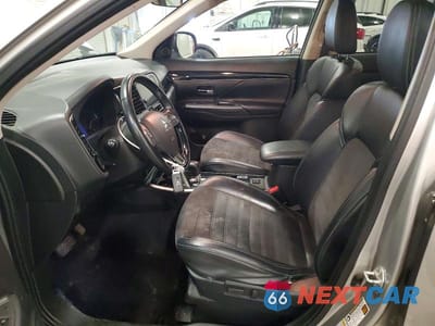 Zdjęcie 7 z 13 samochodu: 2019 MITSUBISHI OUTLANDER SE VIN:JA4AZ3A39KZ040414 - miniatura