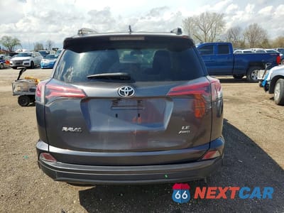 Zdjęcie 6 z 13 samochodu: 2018 TOYOTA RAV4 LE VIN:JTMBFREV8JJ730976 - miniatura