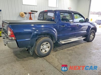 Trzecie zdjęcie samochodu z tyłu: 2013 TOYOTA TACOMA VIN:3TMLU4EN2DM114808 - miniatura