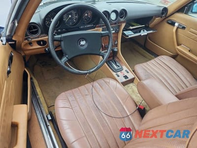 Zdjęcie 8 z 12 samochodu: 1984 MERCEDES-BENZ 380 SL VIN:WDBBA45A0EA012826 - miniatura
