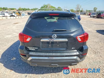 Zdjęcie 6 z 13 samochodu: 2017 NISSAN PATHFINDER SV VIN:5N1DR2MN8HC906220 - miniatura