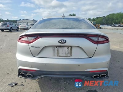 Zdjęcie 6 z 12 samochodu: 2018 KIA STINGER PREMIUM VIN:KNAE25LA0J6015319 - miniatura