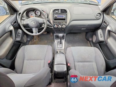 Zdjęcie 8 z 13 samochodu: 2004 TOYOTA RAV4 BASE VIN:JTEHD20V646005670 - miniatura