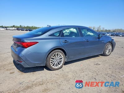 Trzecie zdjęcie samochodu z tyłu: 2021 TOYOTA AVALON LIMITED VIN:4T1DA1AB1MU006727 - miniatura