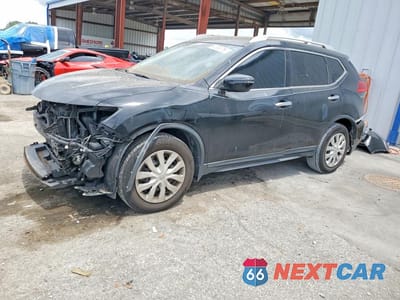 2017 NISSAN ROGUE S KNMAT2MT4HP511502 - główne zdjęcie licytacji z USA - miniatura
