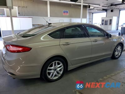 Trzecie zdjęcie samochodu z tyłu: 2015 FORD FUSION SE VIN:3FA6P0H70FR202987 - miniatura