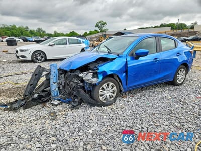 2019 TOYOTA YARIS L 3MYDLBYV9KY523953 - główne zdjęcie licytacji z USA - miniatura