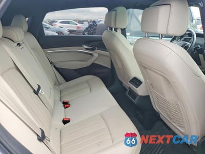 Zdjęcie 10 z 13 samochodu: 2024 AUDI Q8 E-TRON SPORTBACK PREMIUM PLUS VIN:WA1CAAGE0RB007771 - miniatura