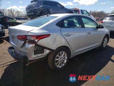 Trzecie zdjęcie samochodu z tyłu: 2022 HYUNDAI ACCENT SEL VIN:3KPC24A60NE178846 - miniatura