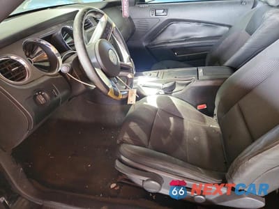 Zdjęcie 7 z 13 samochodu: 2014 FORD MUSTANG VIN:1ZVBP8EM5E5215752 - miniatura