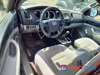 Zdjęcie 8 z 13 samochodu: 2013 TOYOTA TACOMA BASE VIN:5TFNX4CN6DX018077 - miniatura