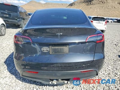 Zdjęcie 6 z 12 samochodu: 2024 TESLA MODEL Y VIN:7SAYGDED0RF083822 - miniatura