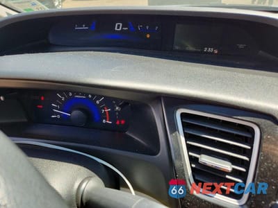 Zdjęcie 9 z 11 samochodu: 2013 HONDA CIVIC LX VIN:2HGFB2F53DH594606 - miniatura