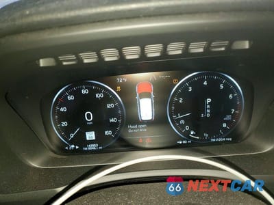 Zdjęcie 9 z 13 samochodu: 2017 VOLVO XC90 T6 VIN:YV4A22PL1H1152463 - miniatura