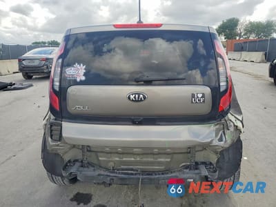 Zdjęcie 6 z 13 samochodu: 2018 KIA SOUL + VIN:KNDJP3A56J7612949 - miniatura