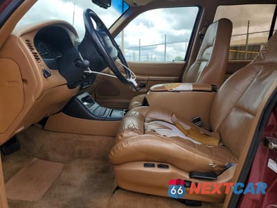 Zdjęcie 7 z 13 samochodu: 1996 FORD EXPLORER VIN:1FMDU34X8TZA03528 - miniatura