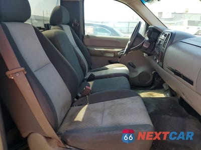 Zdjęcie 10 z 12 samochodu: 2009 CHEVROLET SILVERADO C1500 VIN:1GCEC14X49Z182756 - miniatura