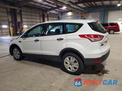 Drugie zdjęcie samochodu z przodu: 2014 FORD ESCAPE S VIN:1FMCU0F72EUA12104 - miniatura