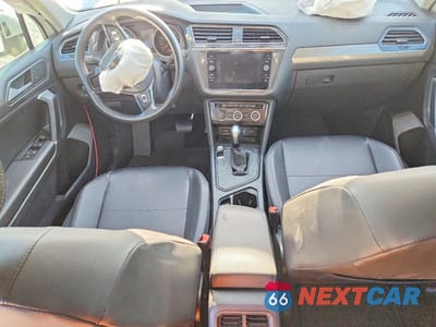 Zdjęcie 8 z 12 samochodu: 2020 VOLKSWAGEN TIGUAN SE VIN:3VV3B7AX3LM068453 - miniatura