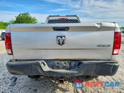 Zdjęcie 6 z 12 samochodu: 2016 RAM 2500 ST VIN:3C6UR5HJ6GG381142 - miniatura