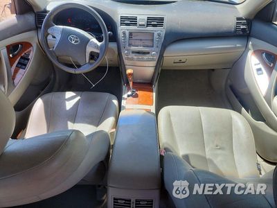 Zdjęcie 8 z 12 samochodu: 2010 TOYOTA CAMRY XLE VIN:4T1BF3EK8AU517913 - miniatura