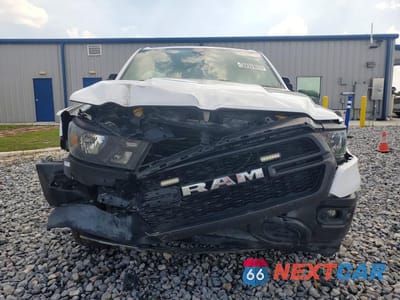 Piąte zdjęcie samochodu w środku: 2023 RAM 1500 TRADESMAN VIN:1C6SRFNT9PN553545 - miniatura