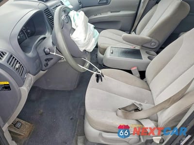 Zdjęcie 7 z 13 samochodu: 2014 KIA SEDONA LX VIN:KNDMG4C7XE6539419 - miniatura