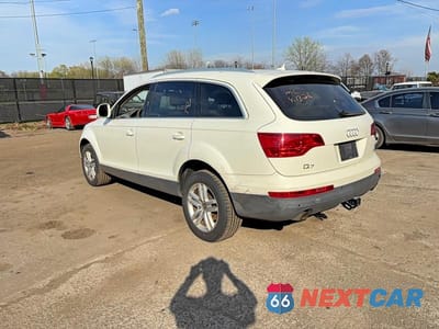 Trzecie zdjęcie samochodu z tyłu: 2008 AUDI Q7 3.6 QUATTRO PREMIUM VIN:WA1BY74L08D030841 - miniatura
