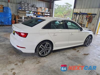 Trzecie zdjęcie samochodu z tyłu: 2018 AUDI A3 PREMIUM PLUS VIN:WAUGUGFF9J1071553 - miniatura