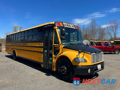 2016 FREIGHTLINER CHASSIS B2B 4UZABRDU8GCGS2109 - główne zdjęcie licytacji z USA - miniatura