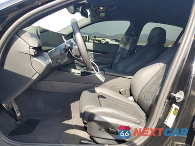 Zdjęcie 7 z 12 samochodu: 2026 BMW 530 I VIN:WBA43FJ09TCW65103 - miniatura