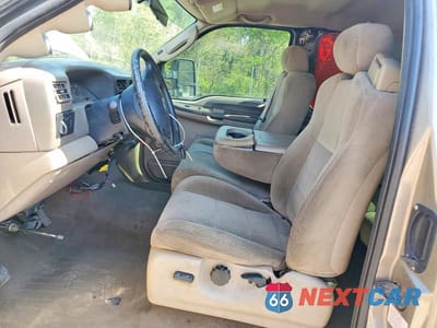 Zdjęcie 7 z 13 samochodu: 2004 FORD F250 SUPER DUTY VIN:1FTNX21S74EA92715 - miniatura